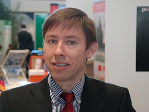 艾皇手机号测压